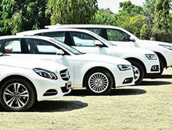 LUXURY CAR HIRE IN PUSHKAR